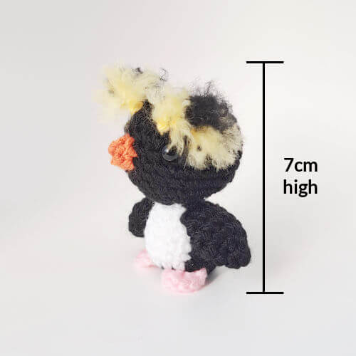 Rockhopper penguin gift with measurement