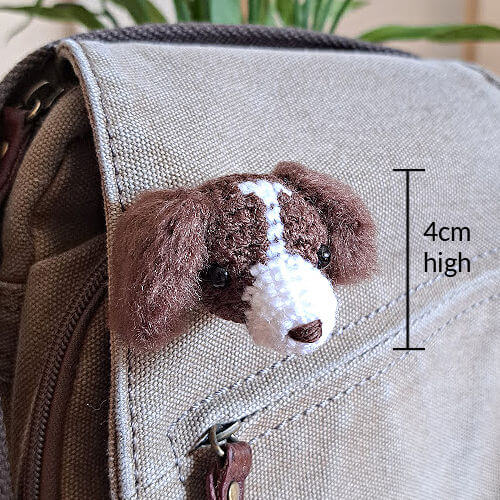 spaniel brooch size photo labelled 4cm high