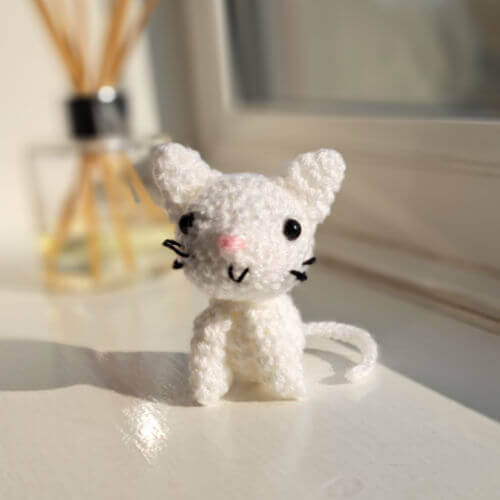 White Cat Ornament - Image 5
